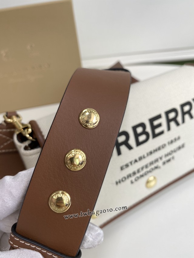 Burberry專門店新款棉質白色帆布包 巴寶莉女款單肩斜挎包 yxb1197